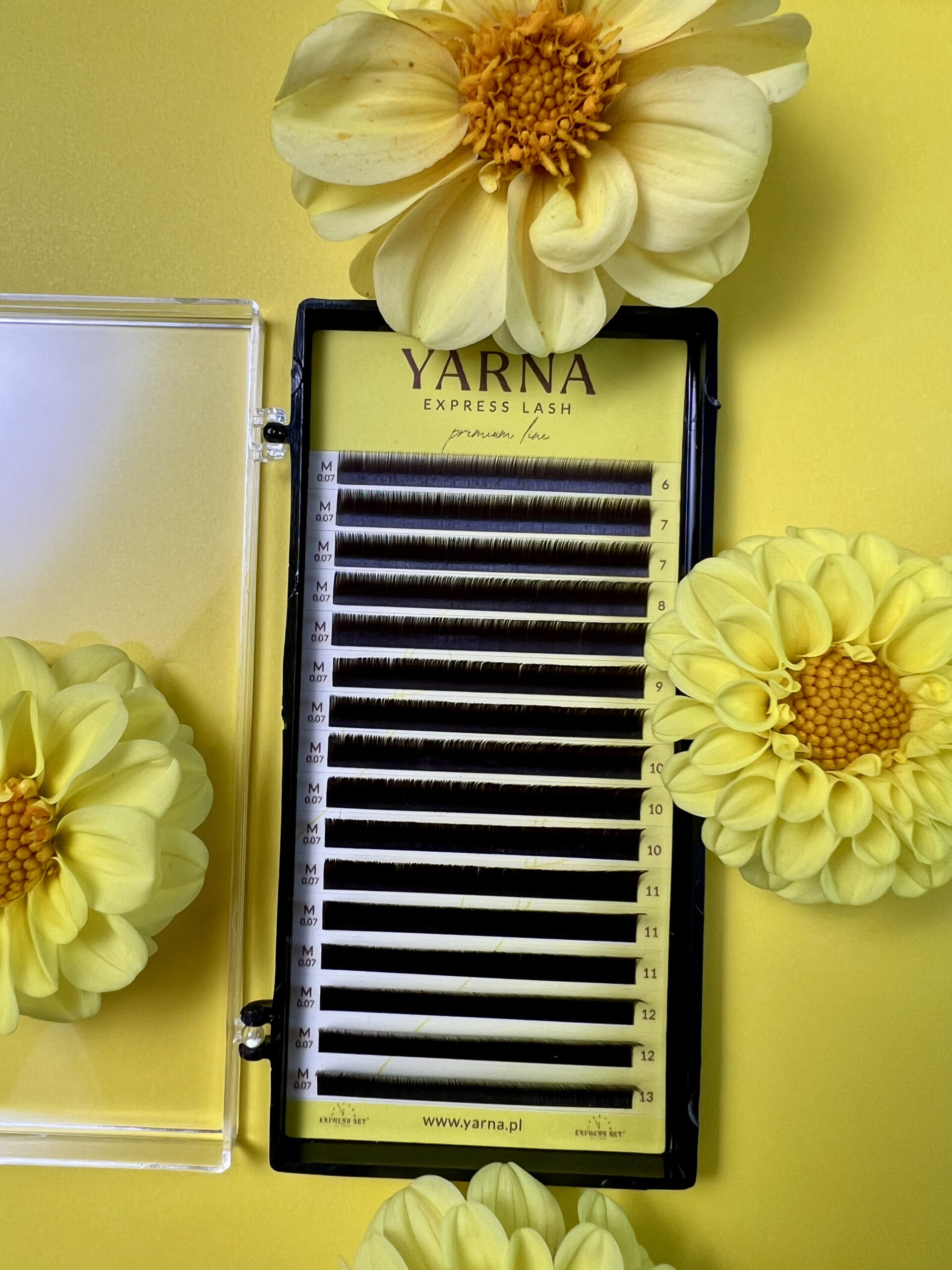 Rzęsy YARNA Express Lash 0,07 M Dark Chocolate - obrazek 2