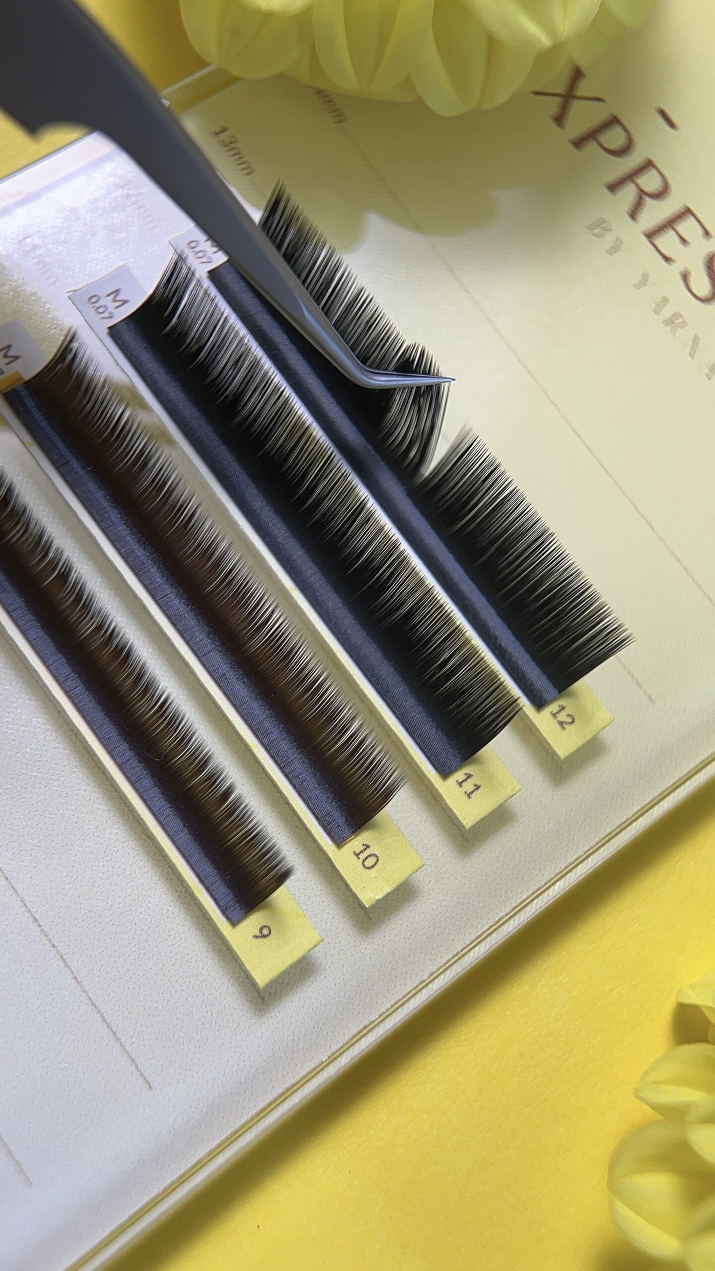 Rzęsy YARNA Express Lash 0,07 M Black - obrazek 3